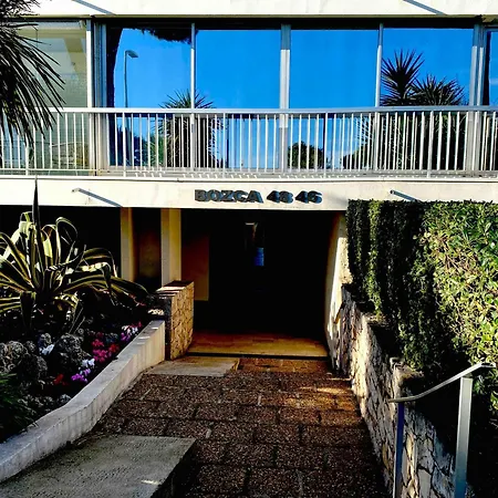 Face A La 4 Personnes Apartment *